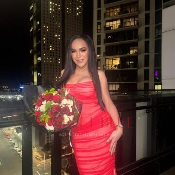 Selfie Pics from Ts Hottest Denise - Private Escort Touring