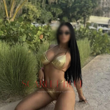 Selfie Pics from Mila Snow - Private Escort Touring