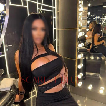 Selfie Pics from Mila Snow - Private Escort Touring