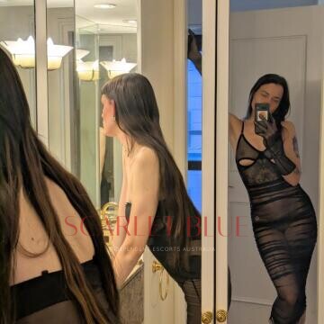 Selfie Pics from Valerie Sky - Private Escort Melbourne