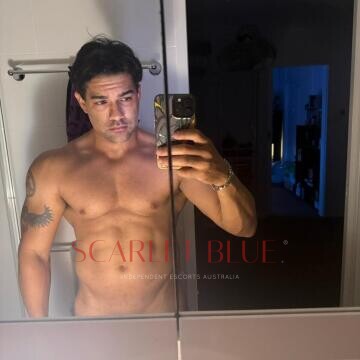 Selfie Pics from Latin Kalel - Private Escort Brisbane