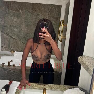 Selfie Pics from Cleopatra Xi She - Private Escort Singapore