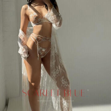 Selfie Pics from Valentina Lux - Private Escort Sydney