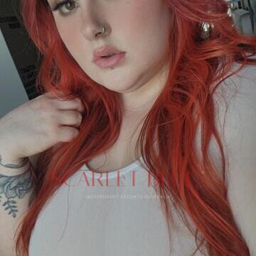 Selfie Pics from Rose Michaelis - Private Escort Melbourne