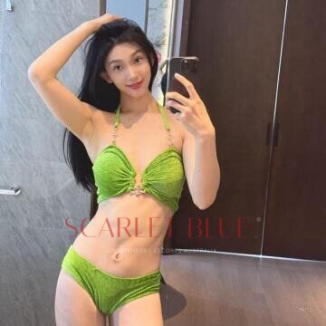 Selfie Pics from Linda J - Private Escort Rockhampton