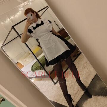 Selfie Pics from Claudia Carver - Private Escort Canberra