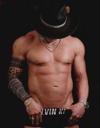 male Private escort - Toby First is touring to Sydney by invitation