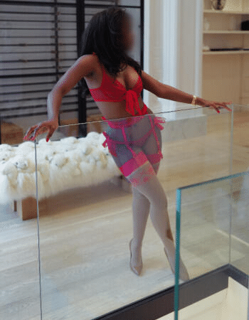 African / Ebony escort - Tiffany Williams