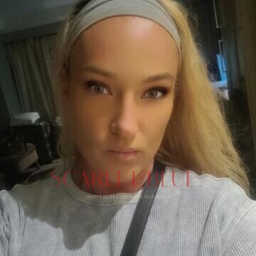 Selfie Pics from Ayla Rose - Private Escort Melbourne