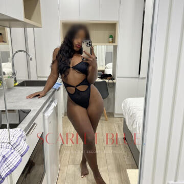 Selfie Pics from Rebekkah - Private Escort Perth