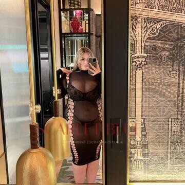 Selfie Pics from Grace Gianatti - Private Escort Brisbane