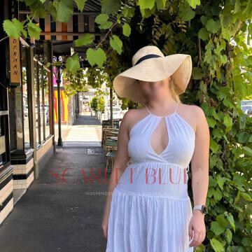 Selfie Pics from Stephanie Monroe - Private Escort Melbourne