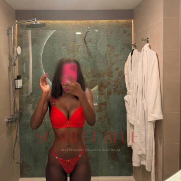 Selfie Pics from Cleopatra Xi Shi - Private Escort Sydney
