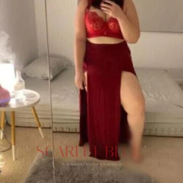 Selfie Pics from Mishka Massage - Private Escort Melbourne