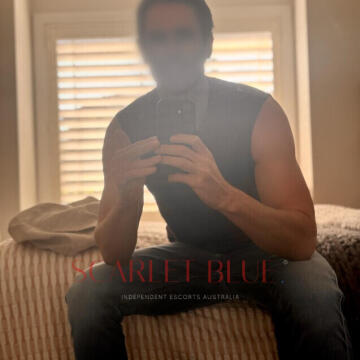 Selfie Pics from Scott James - Private Escort Melbourne