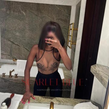 Selfie Pics from Cleopatra Xi Shi - Private Escort Sydney