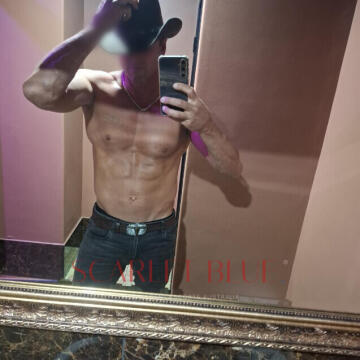 Selfie Pics from Marty Fine - Private Escort Adelaide