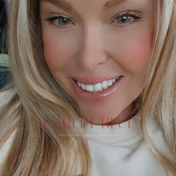 Selfie Pics from Paulina Adell - Private Escort Adelaide