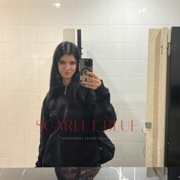 Selfie Pics from Shiloh Wulf - Private Escort Perth
