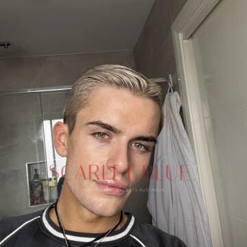 Selfie Pics from Chase Rey - Private Escort Sydney