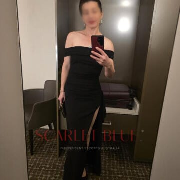 Selfie Pics from Ana Rosa - Private Escort Brisbane