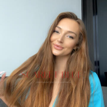 Selfie Pics from Alyssa Lee - Private Escort Melbourne