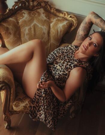 Private escort diary&reg; - Olive Pearl