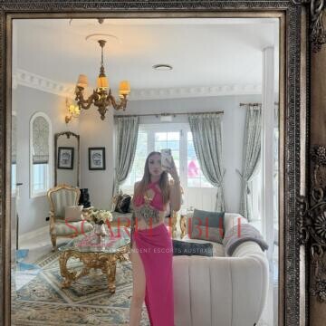 Selfie Pics from Amari Jade - Private Escort Brisbane