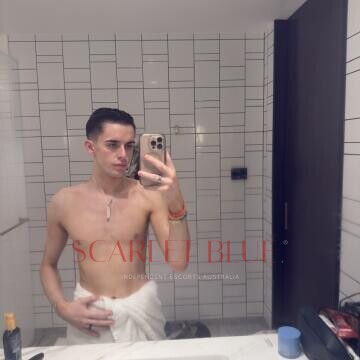 Selfie Pics from Chase Rey - Private Escort Sydney