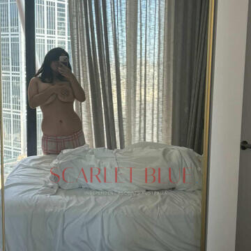 Selfie Pics from Sadie Young - Private Escort Sydney
