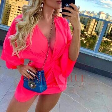 Selfie Pics from Bella Foxx - Private Escort Touring