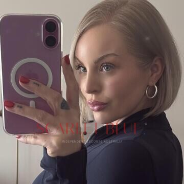 Selfie Pics from Whitney York - Private Escort Melbourne