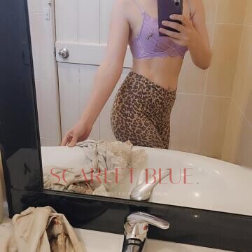 Selfie Pics from Delilahmoss - Private Escort Adelaide
