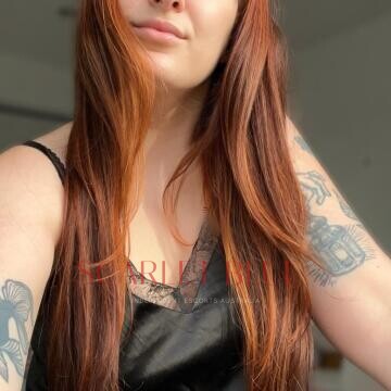 Selfie Pics from Violet Wells - Private Escort Melbourne