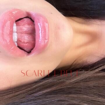 Selfie Pics from Mia B - Private Escort Melbourne