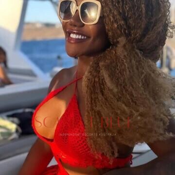 Selfie Pics from Bella Oaks - Private Escort Hobart