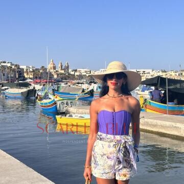 Selfie Pics from Indian Amira - Private Escort Touring