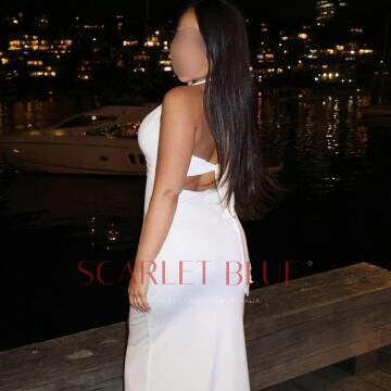 Selfie Pics from Mia B - Private Escort Melbourne