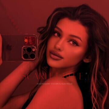 Selfie Pics from Gelika - Private Escort Sydney