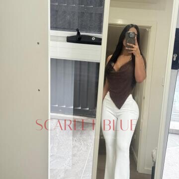 Selfie Pics from Latin Ashly Fadul - Private Escort Sydney