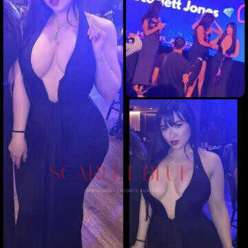 Selfie Pics from Scarlett Jones - Private Escort Adelaide