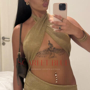 Selfie Pics from Ashiyah Vellani - Private Escort Brisbane