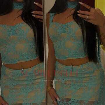 Selfie Pics from Ashiyah Vellani - Private Escort Brisbane