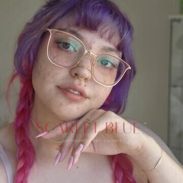 Selfie Pics from Wren Valentine - Private Escort Melbourne