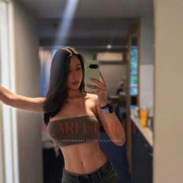 Selfie Pics from Remi L - Private Escort Touring