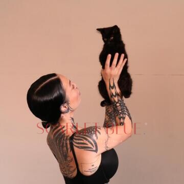 Selfie Pics from Chloe Woods - Private Escort Melbourne