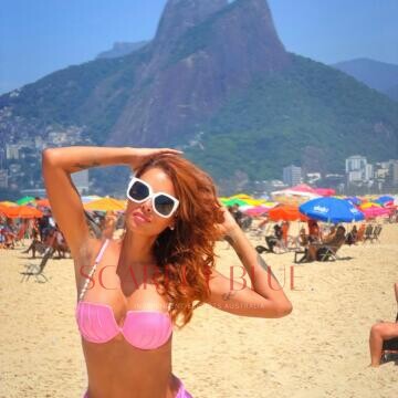 Selfie Pics from Delicious Amanda - Private Escort Melbourne