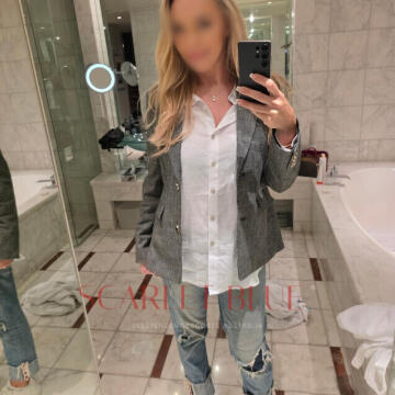 Selfie Pics from Rene - Private Escort Melbourne