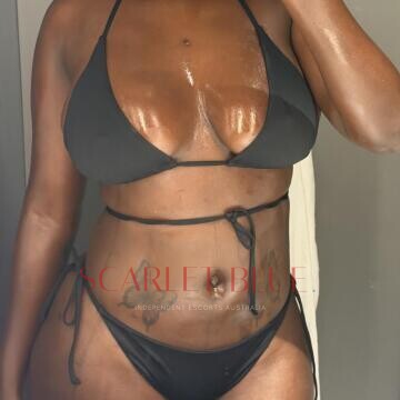 Selfie Pics from Mahalia Larue - Private Escort Melbourne