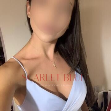 Selfie Pics from Yana - Private Escort Melbourne